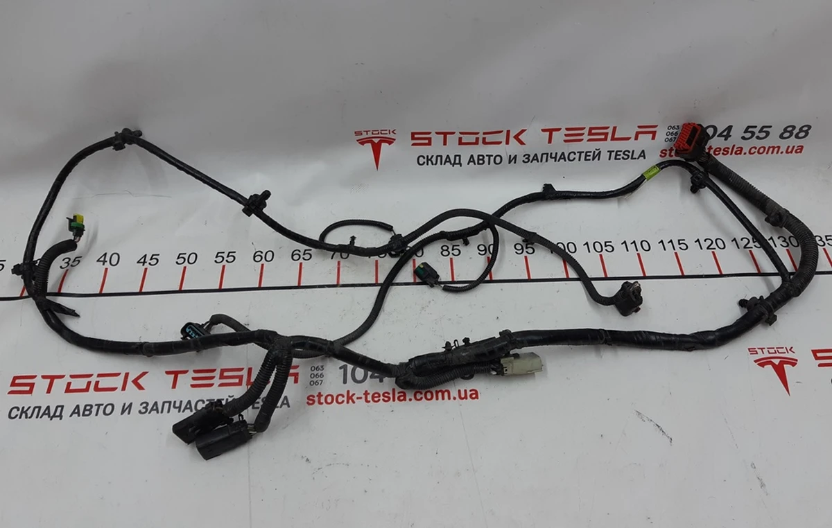 2 Проводка заднего подрамника RWD пружинная подвеска в разборе Tesla model S 1004430-01-H