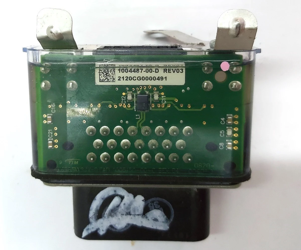 Роз'єм низьковольтний інвертора великого мотора REV03 Tesla model S, model S REST 1004487-00-D