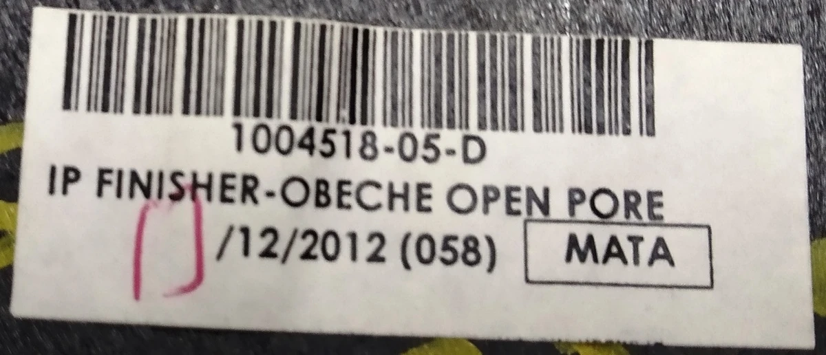23 Декоративні накладки центр. панелі водійська ліва OBECHE OPEN PORE VERTICAL Tesla model S 1004518-05-F
