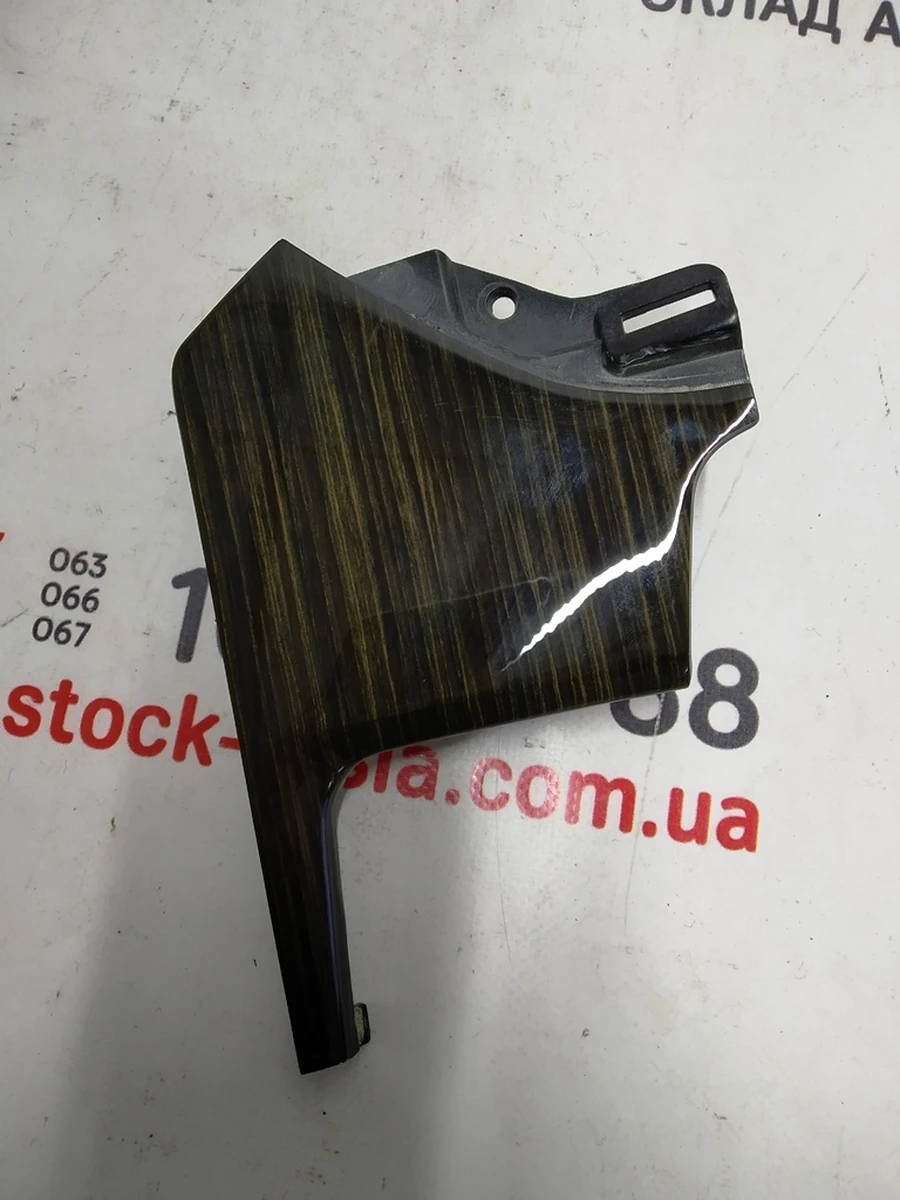 23 Декоративная накладка центральной панели водительская правая OBECHE GLOSS VERTICAL Tesla model S 1004518-06-F