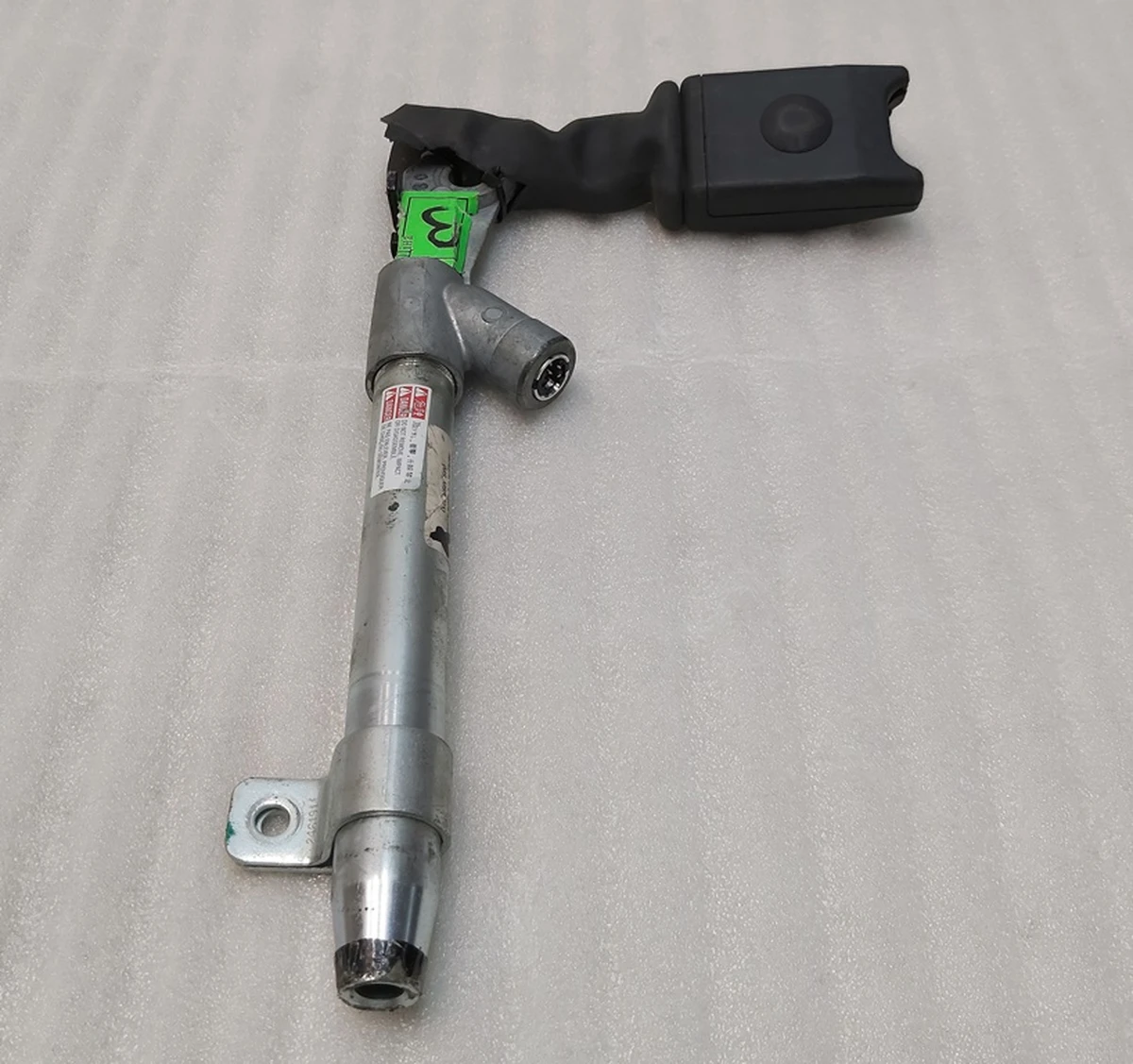 Піропатрон ременя безпеки водійський під реставрацію Tesla model S 1004532-00-B