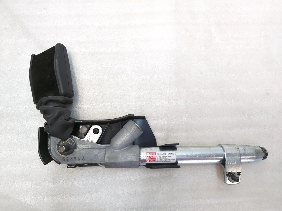 1 OUTBOARD LAP PRETEN, LH BLK for restoration Tesla model S 1004532-00-B