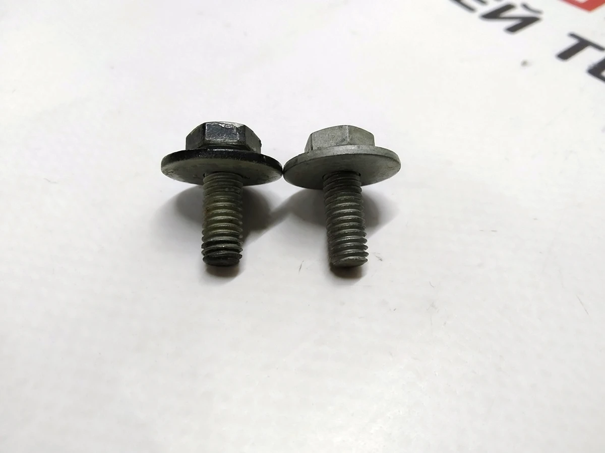 5 Болт кріплення крила (BLT WSHR FLAT M6-1.00x16 ZnAl)