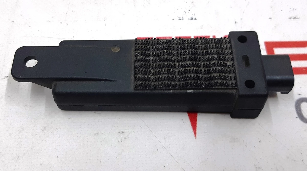 Антена системи керування TPMS Tesla model S 1004624-00-F