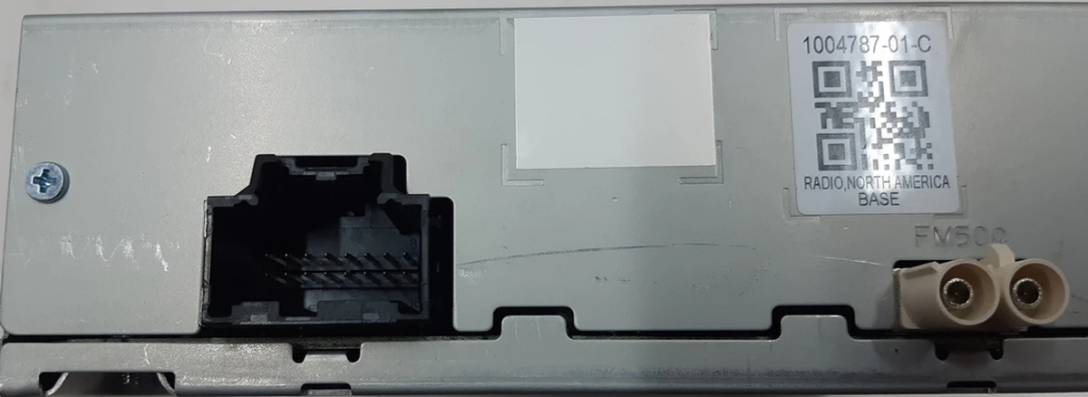 1 Радио Base 500KB (USA) Tesla model X S REST 1052323-00-B