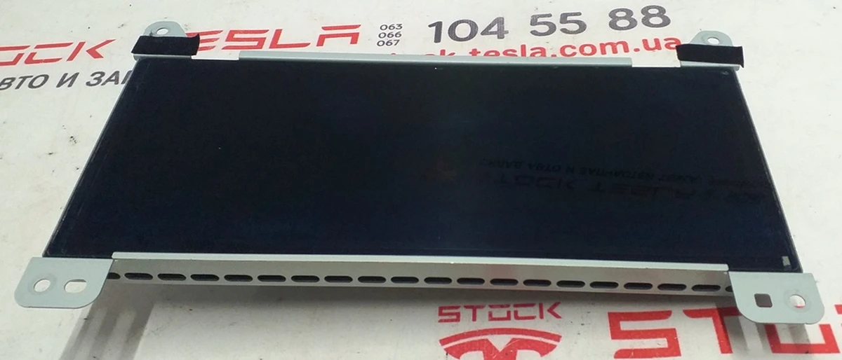 1 Щиток приладів допоміжний монітор(екран робочий, TEGRA н/к Tesla model X S REST 1004788-00-H