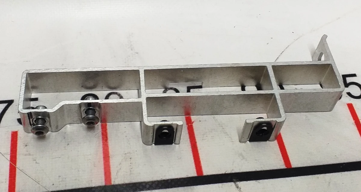 5 Ручка кронштейна підсилювача аудіо PREMIUM MX Tesla model S, model S REST, model X 1004833-10-Y