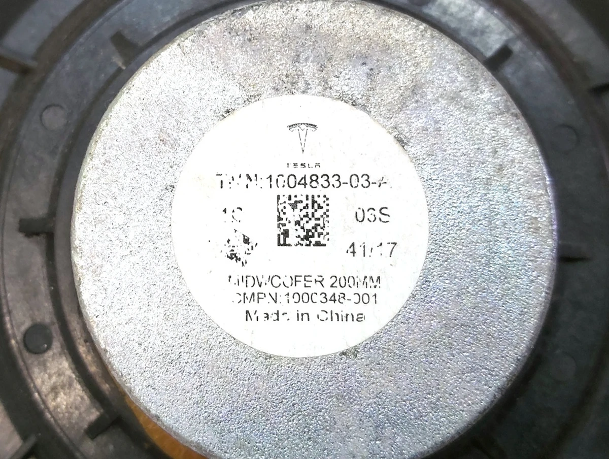 1 Динамік дверей передніх лівих лівих правих, 200мм, робочий, зі слідами окислення Tesla model S, model S REST, model X 1004833-11-A
