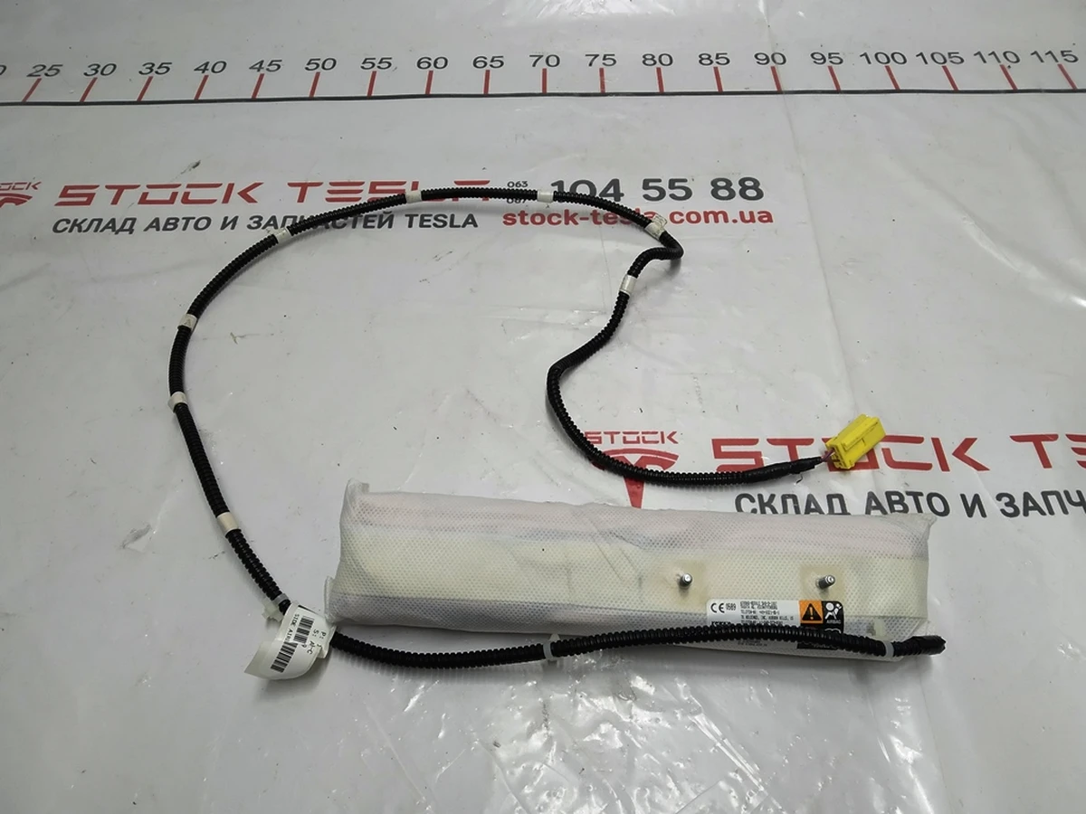 2 Подушка безпеки пасажирського сидіння Tesla model S 1013121-03-B