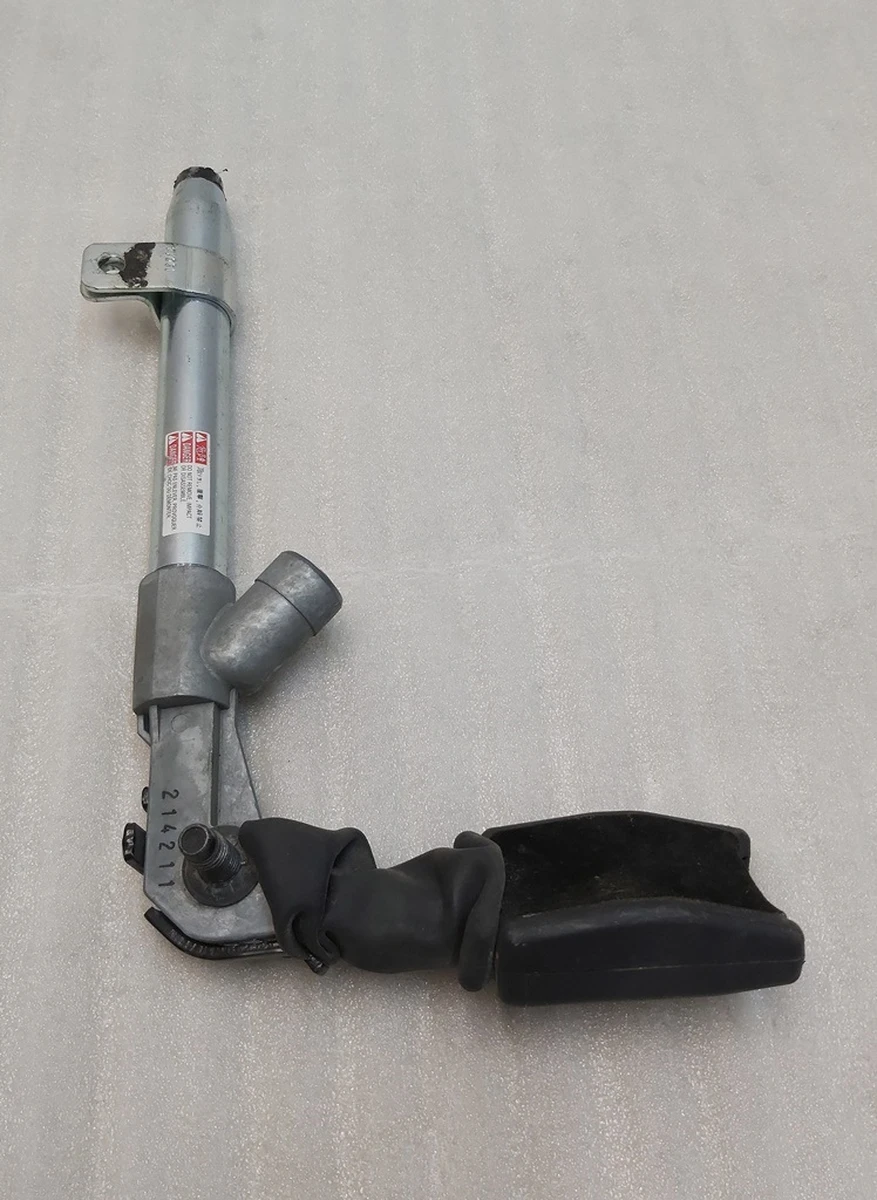 2 OUTBOARD LAP PRETEN, RH BLK for restoration Tesla model S 1005265-00-B