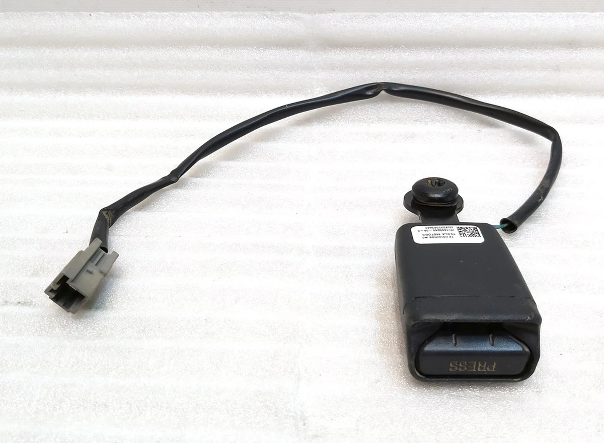 3 USA - 2ND ROW BUCKLE ASSEMBLY - BLACK Tesla model S, model S REST 1005269-05-E