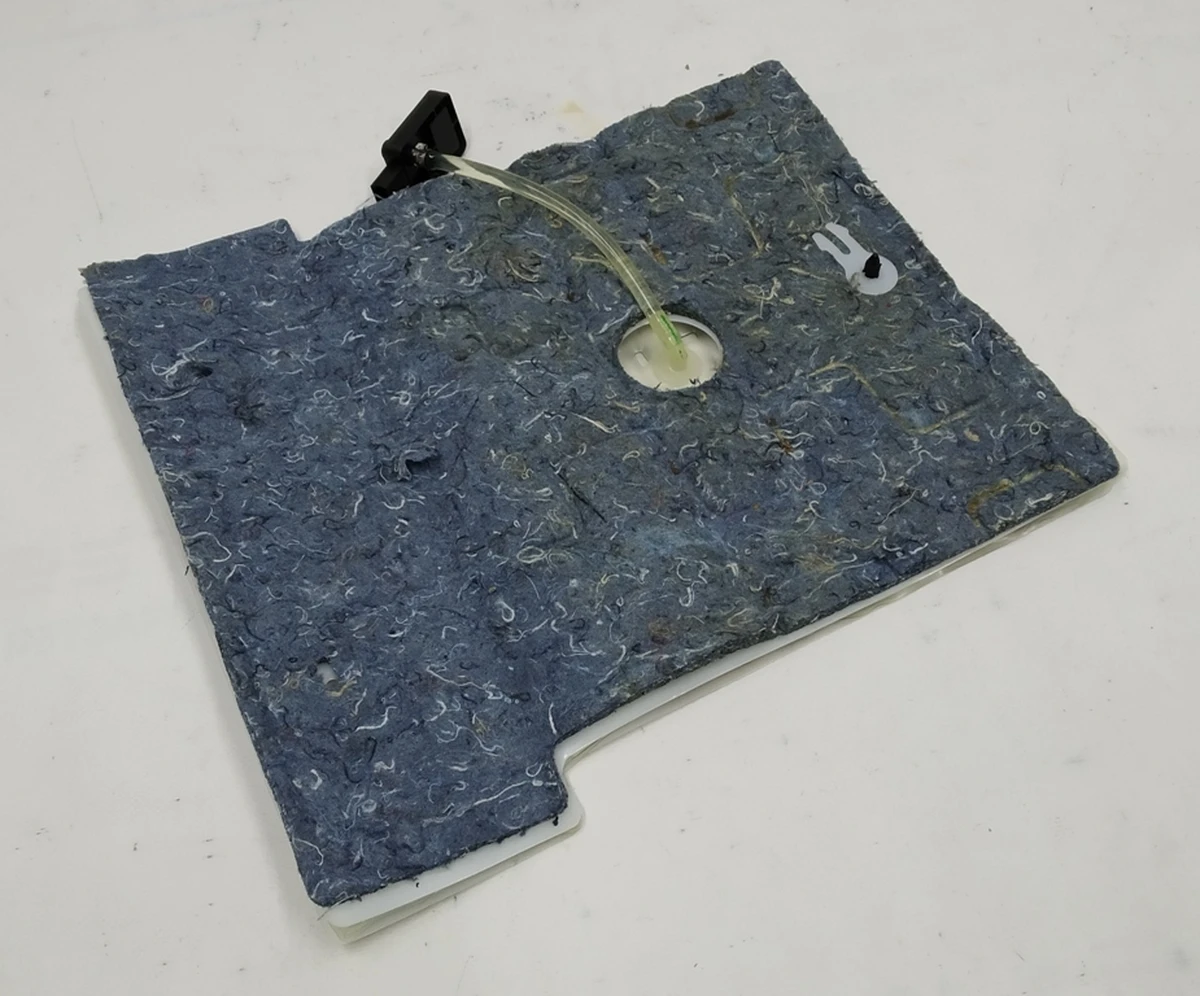 4 Датчик присутності сидіння пассажи GEN 1/GEN 2 (з пошкодженням) Tesla model S 1013123-03-B