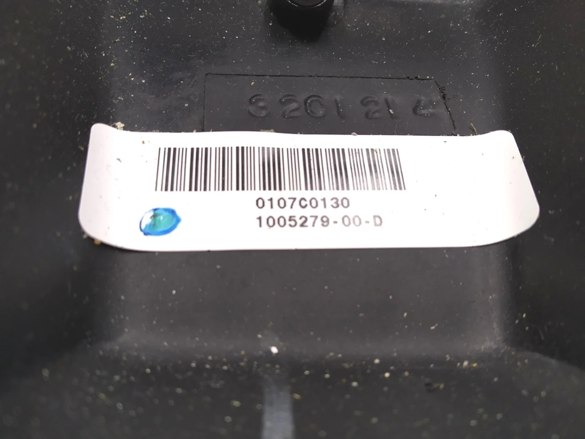 4 Колесо рулевое без airbag Tesla Model S, Model S REST, Model X 1005279-00-E