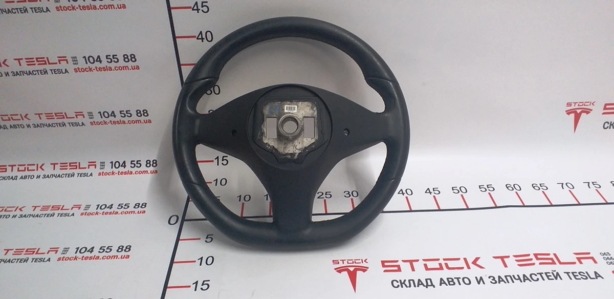 4 Колесо рулевое без airbag Tesla Model S, Model S REST, Model X 1005279-00-E