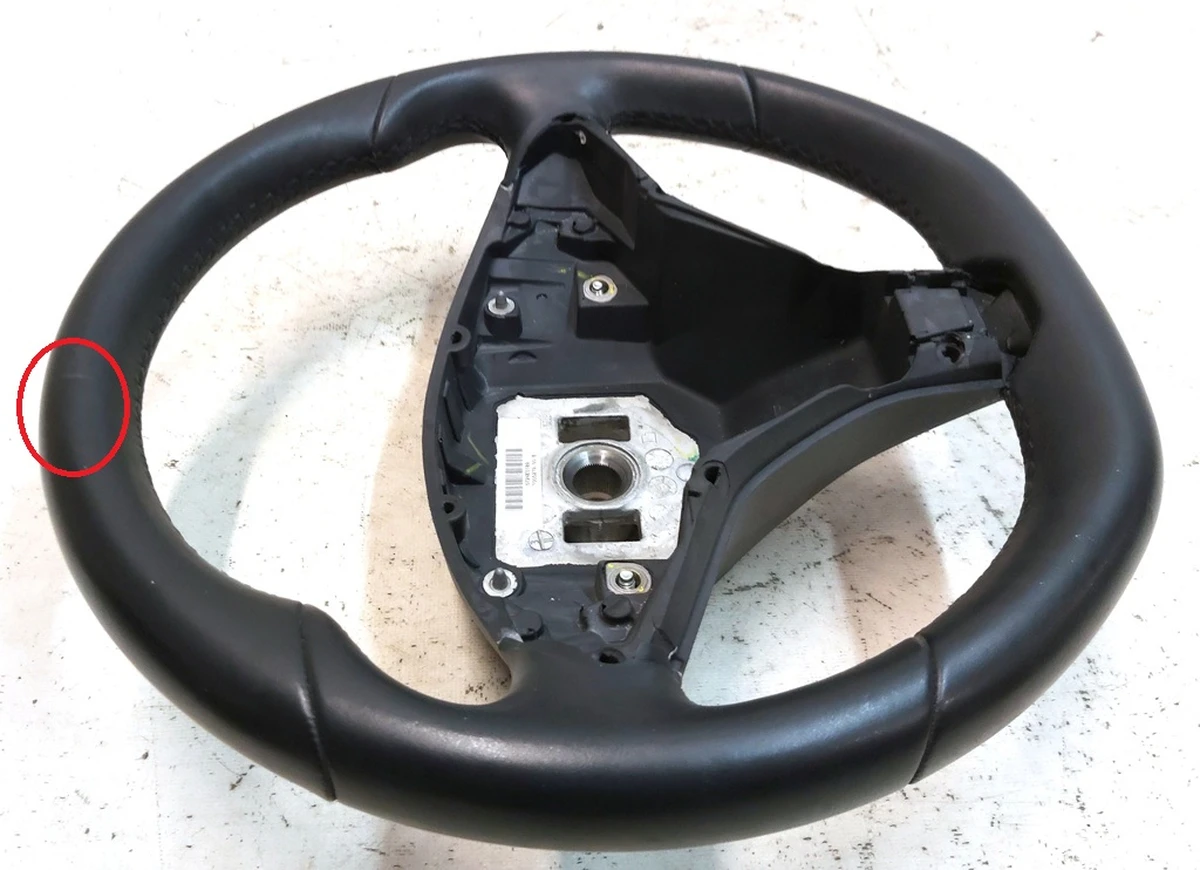 4 Колесо рулевое без airbag с повреждением Tesla model S, model S REST, model X 1005279-00-E