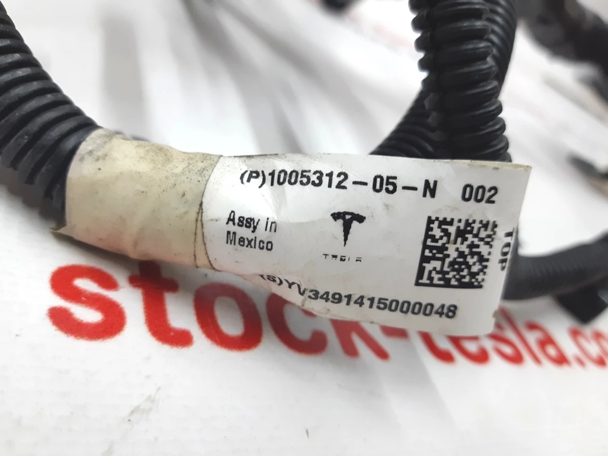 3 Электропроводка передняя правая подкапотная Tesla model S 1005312-05-N