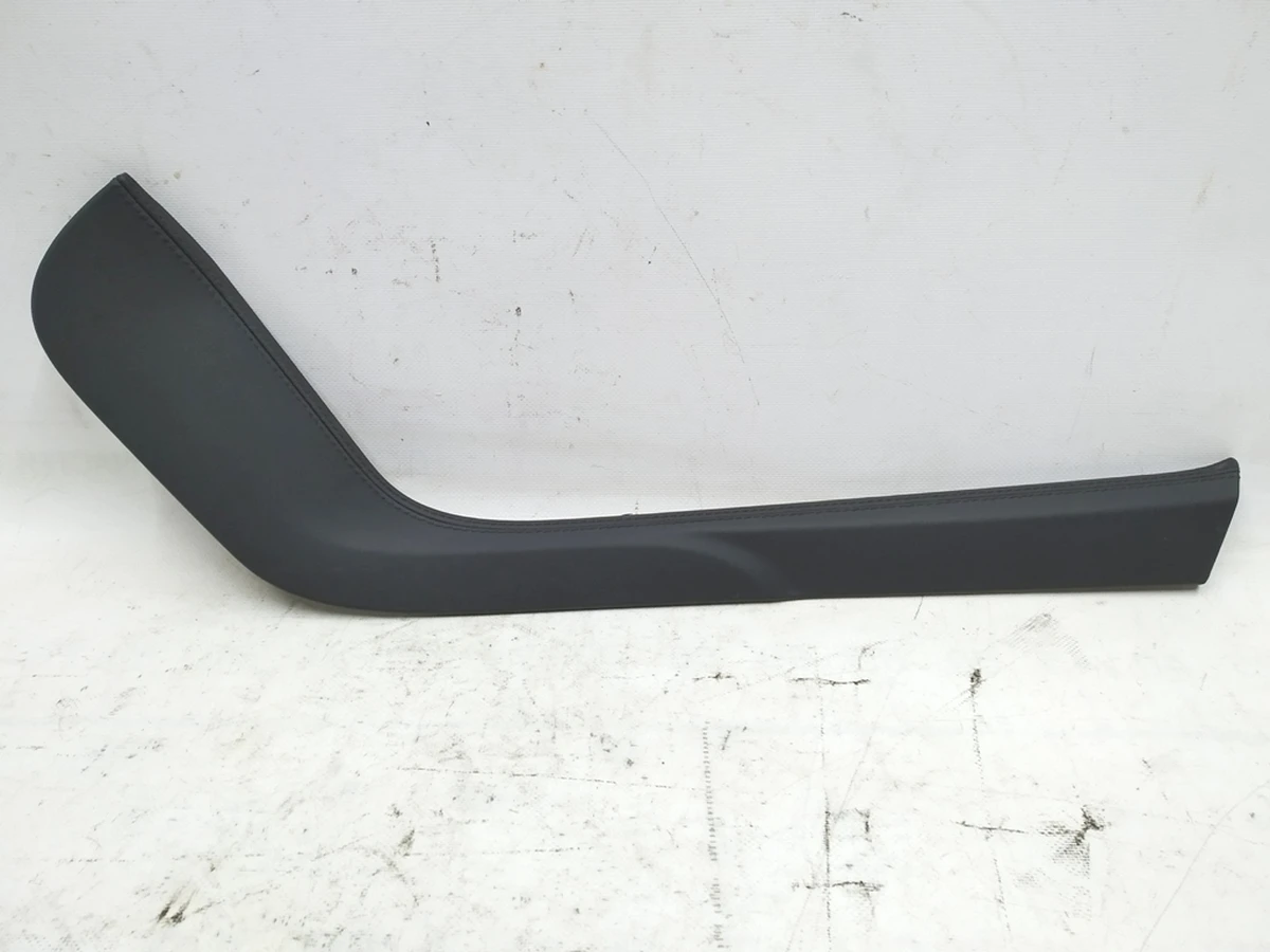 5 Панель центрального тоннеля левая с повреждением Tesla model S, model X 1005365-00-C