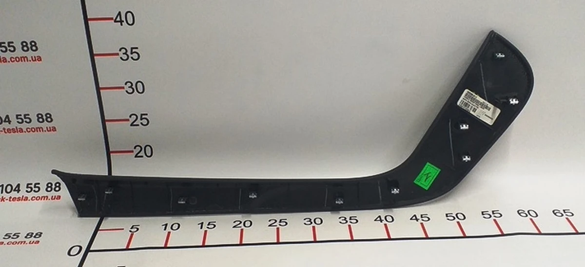 Панель центрального тунелю ліва BLACK PVC Tesla model S, model S REST 1005365-02-D