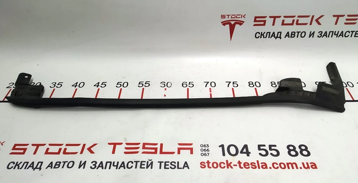 5 SEAL, DOOR FRONT B-PILLAR MARGIN LEFT Tesla model S, model S REST 1005422-00-D