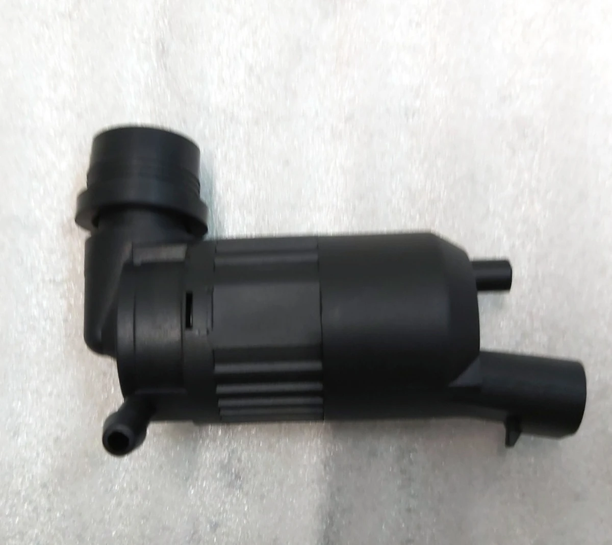 5 Насос бачка склоомивача Tesla Model S, Model S REST 1005453-00-C