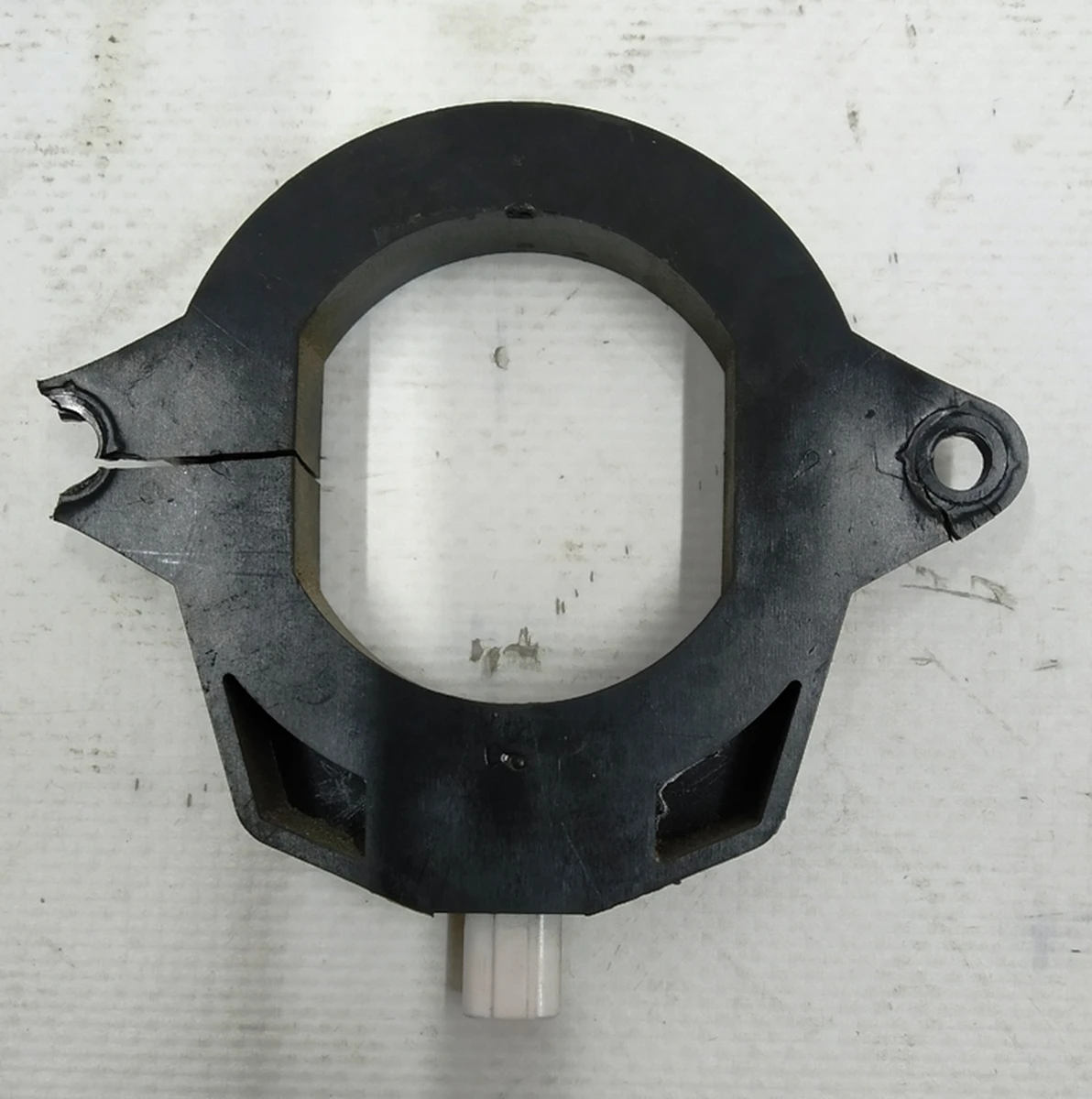 1 Антенна беспроводного ключа катушка с повреждением корпуса Tesla model S, model S REST 1005627-00-B