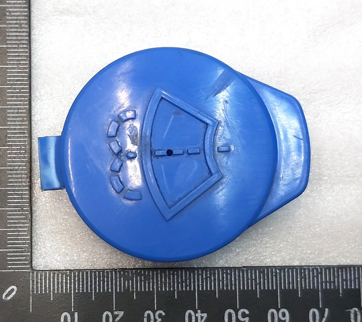 7 Крышка патрубка бачка стеклоомывателя Tesla model S, model S REST 1005685-00-A