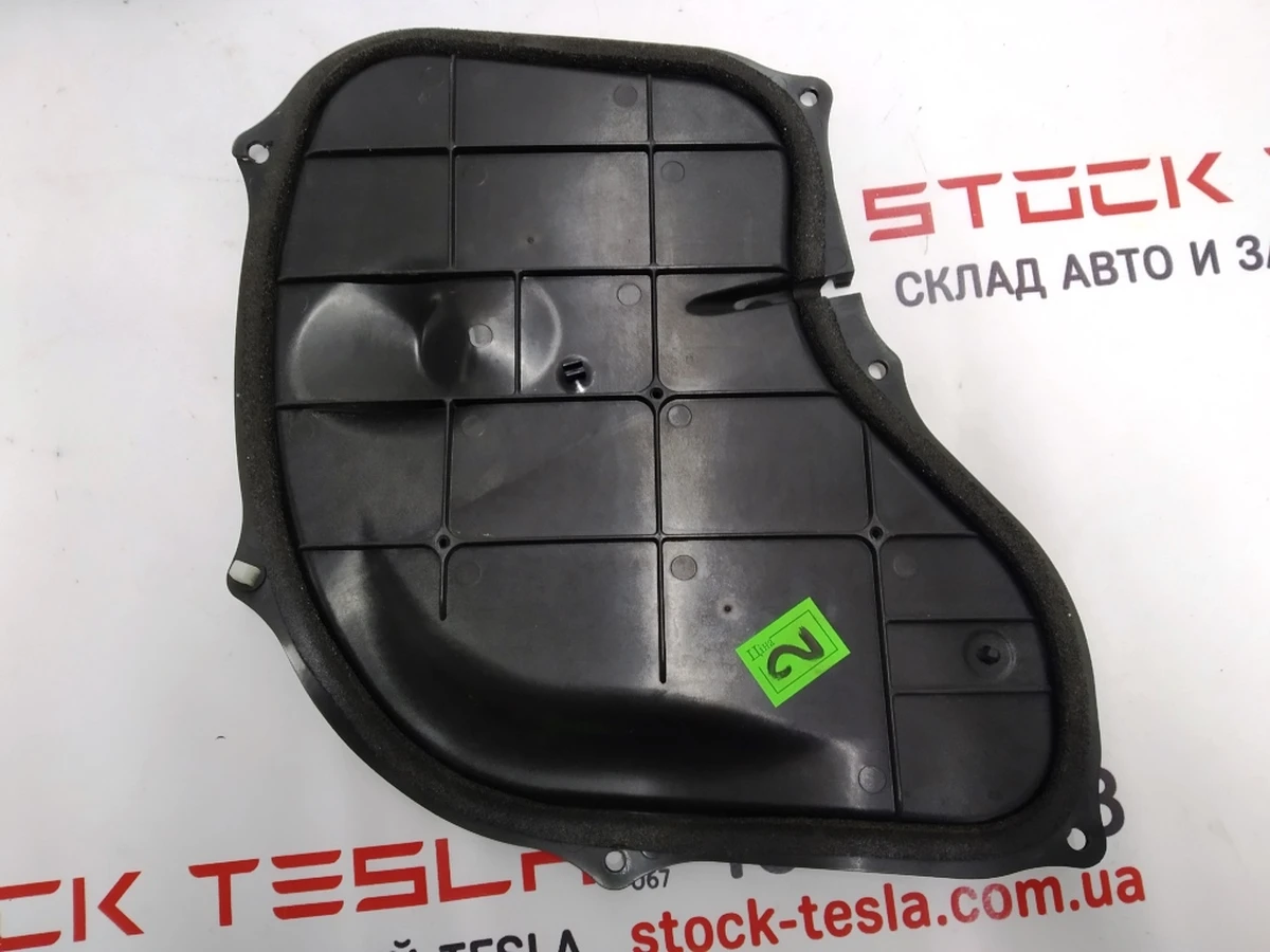 Накладка внутрішня двері передньої правої (пластик) Tesla model S, model S REST 1037846-00-D