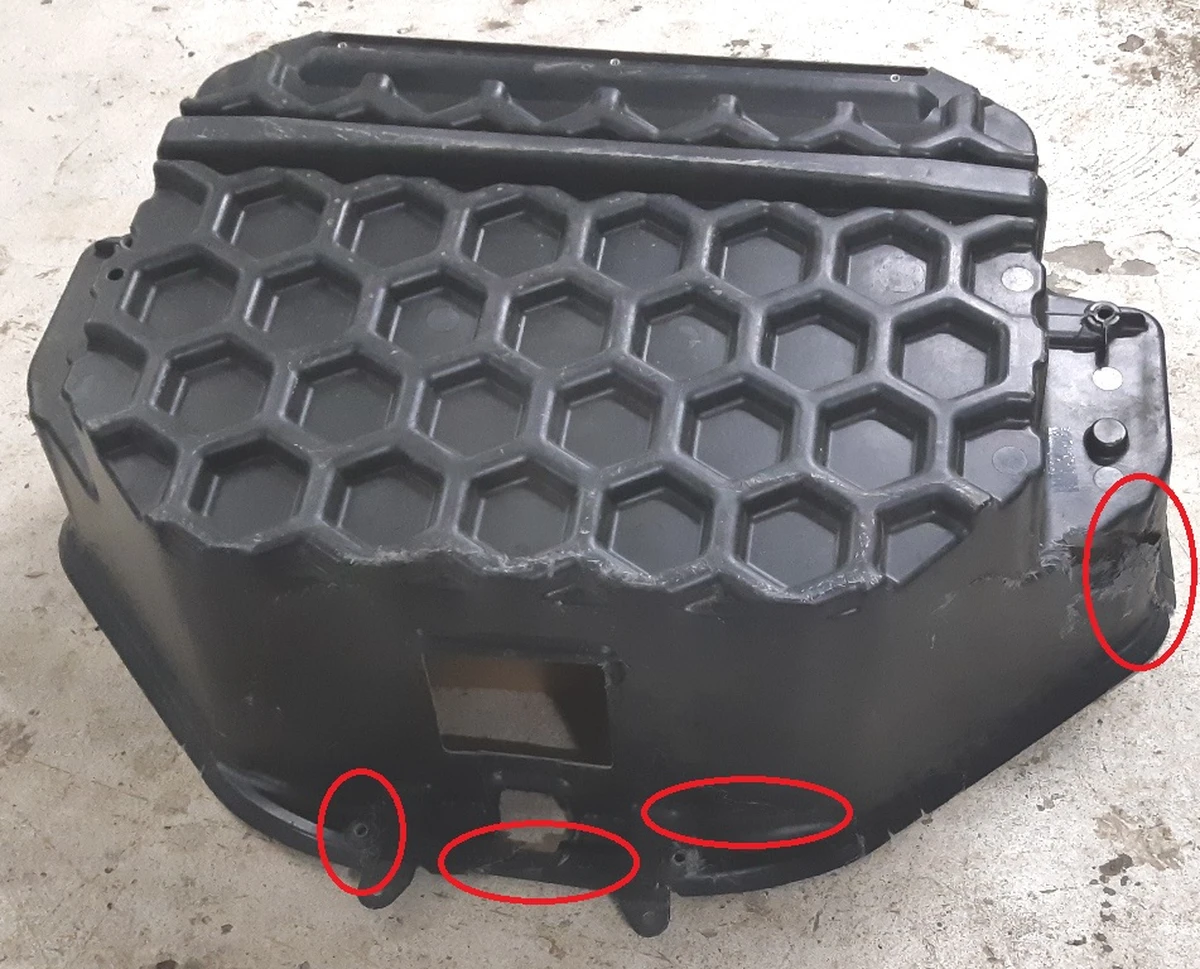 1 Engine compartment box RWD damaged Tesla model S 1005896-00-G