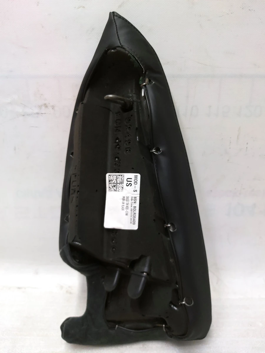 5 Подушка сидіння 2-го ряду права (BASE BLK) із пошкодженням Tesla model S, model S REST 1005971-01-A