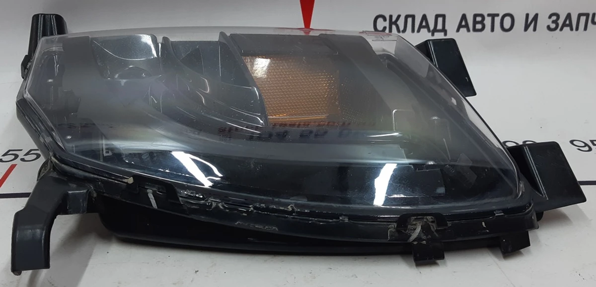 1 Фара противотуманная левая (пустая) Tesla model S 1005995-00-E