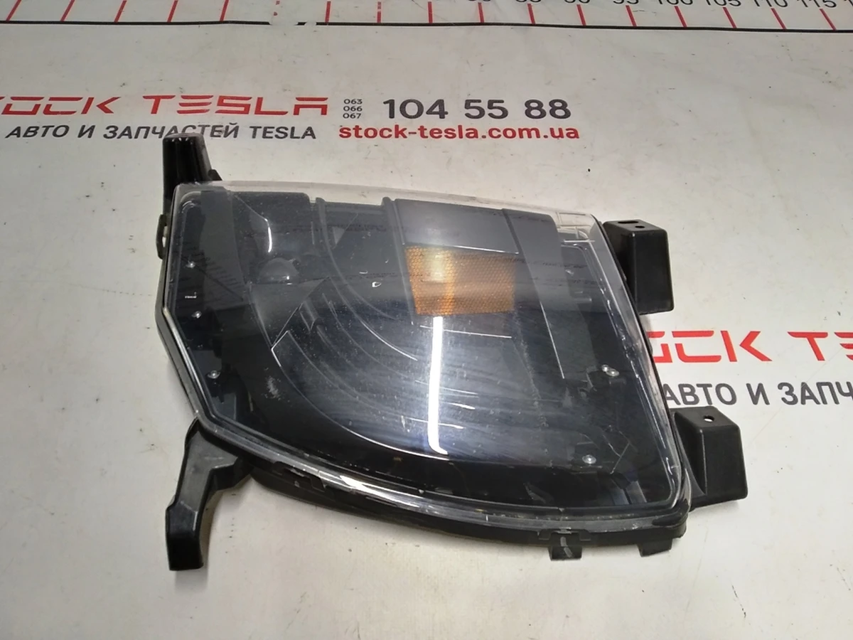 1 Фара протитуманна ліва (порожня) Tesla model S REST 1005995-00-E