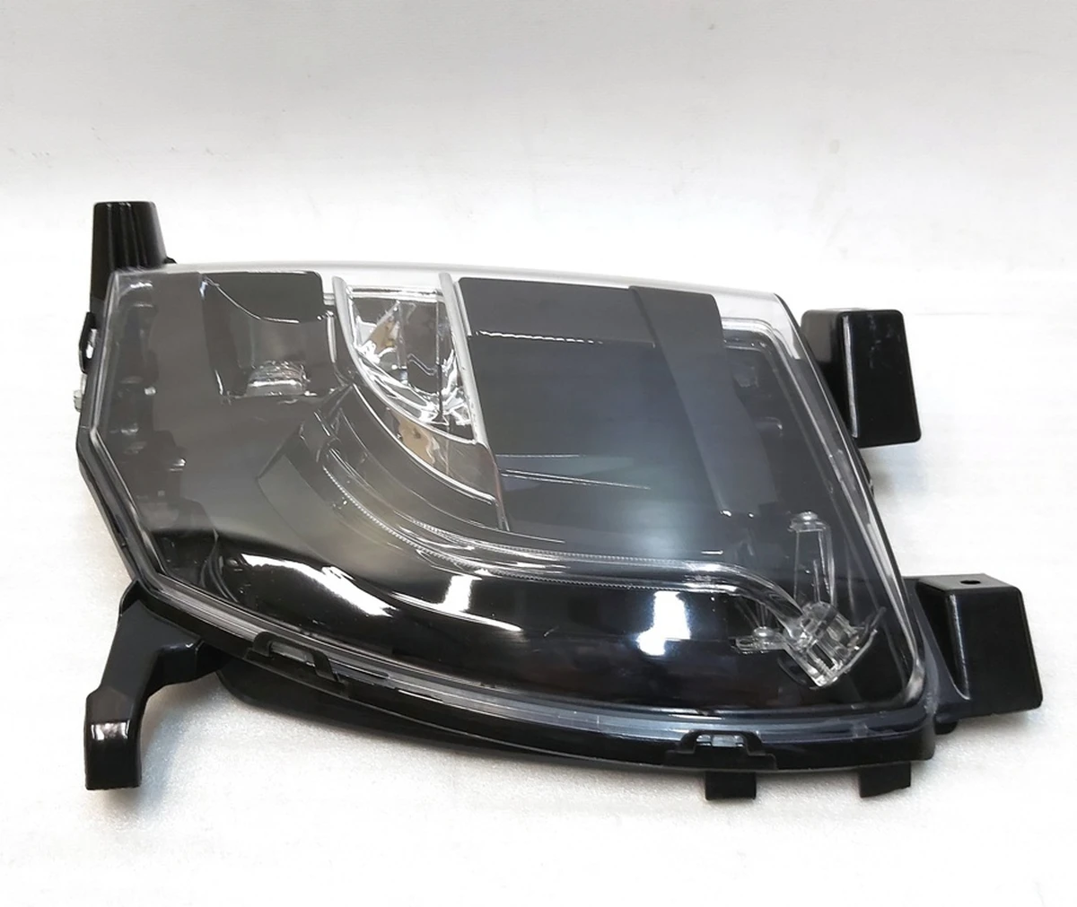 1 Фара протитуманна ліва EU Tesla Model S, Model S REST 1005995-00-D