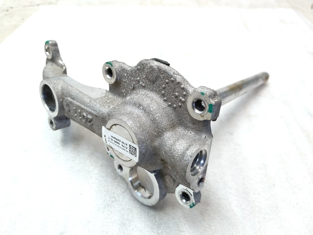 Трубка охолодження ротора двигуна внутрішня з кронштейном Tesla Model S, Model S REST 1006255-00-D