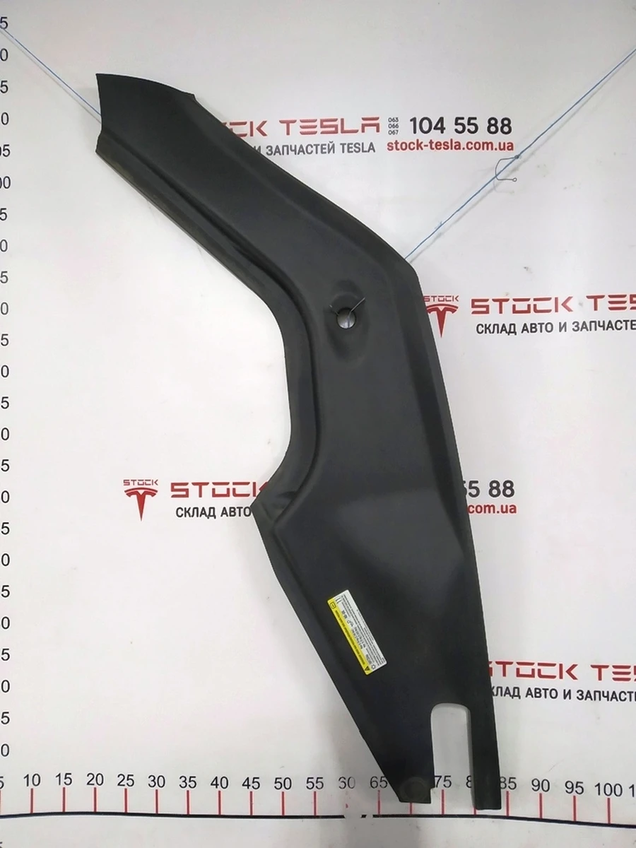 3 PLASTICS SUB ASY, UNDERHOOD APRON, RH RWD Tesla model S 1006323-00-F