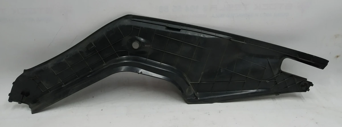 2 Підкапотний пластик боксу RWD (з пошкодженням) Tesla model S 1019073-00-E