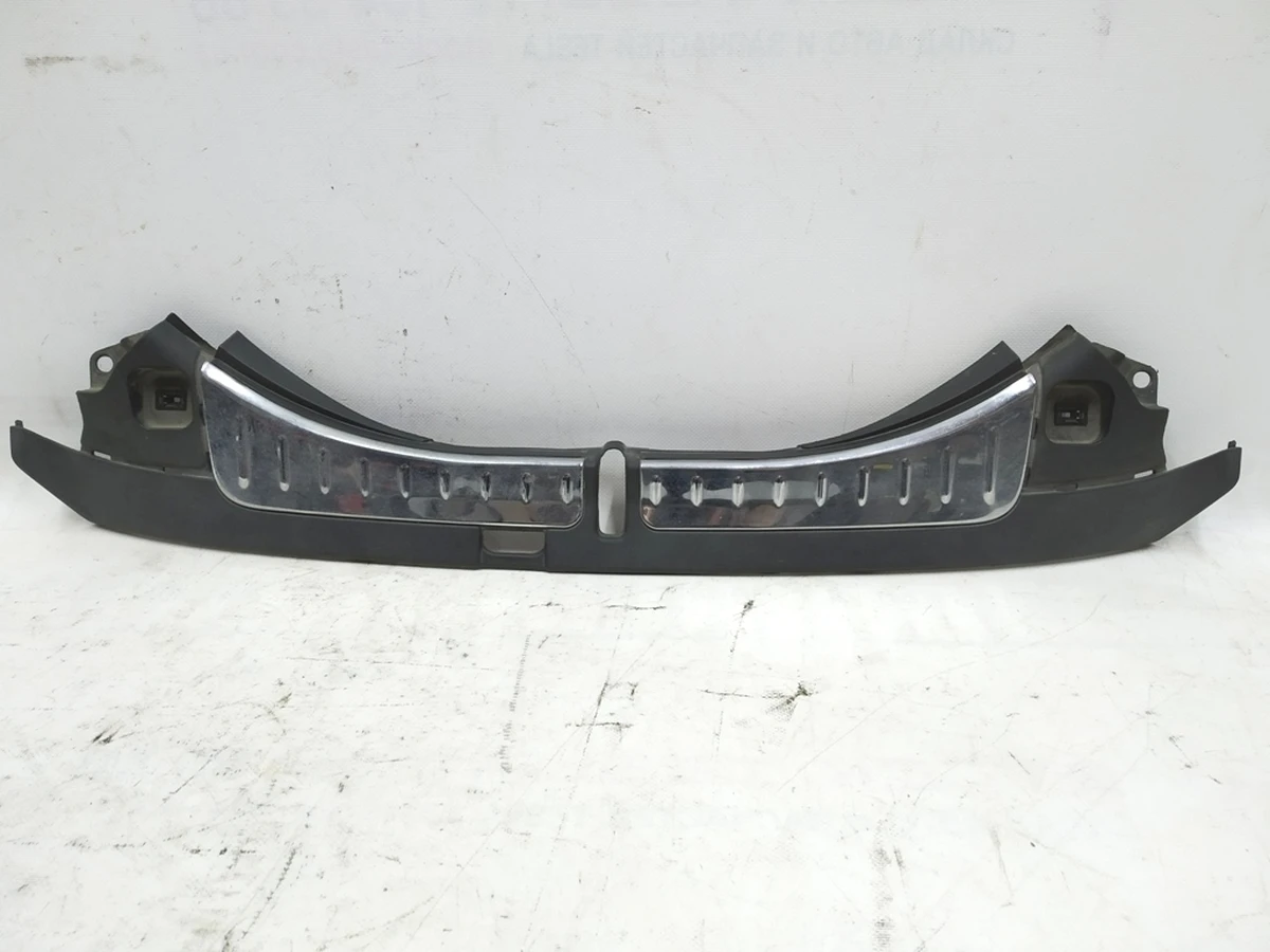 1 Engine compartment plastic front, structural RWD (chrome trim) Tesla model S 1051618-00-A