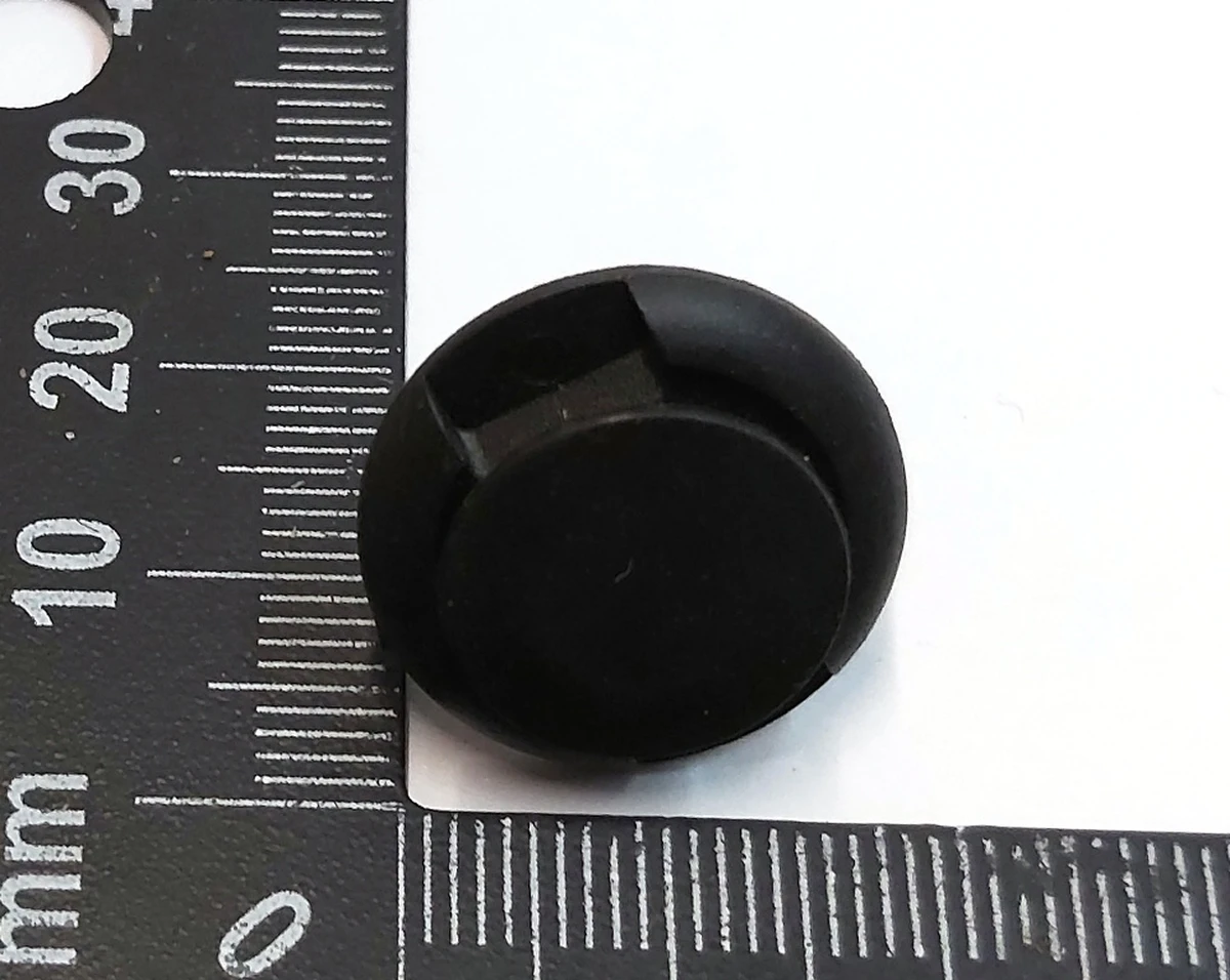 Клипса универсальная без конуса 8x18x20.0x15.0 Tesla all models 1006521-00-A