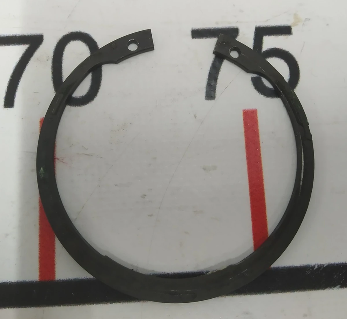 1 Стопорне кільце кришки двигуна Tesla model S 1002633-00-Q