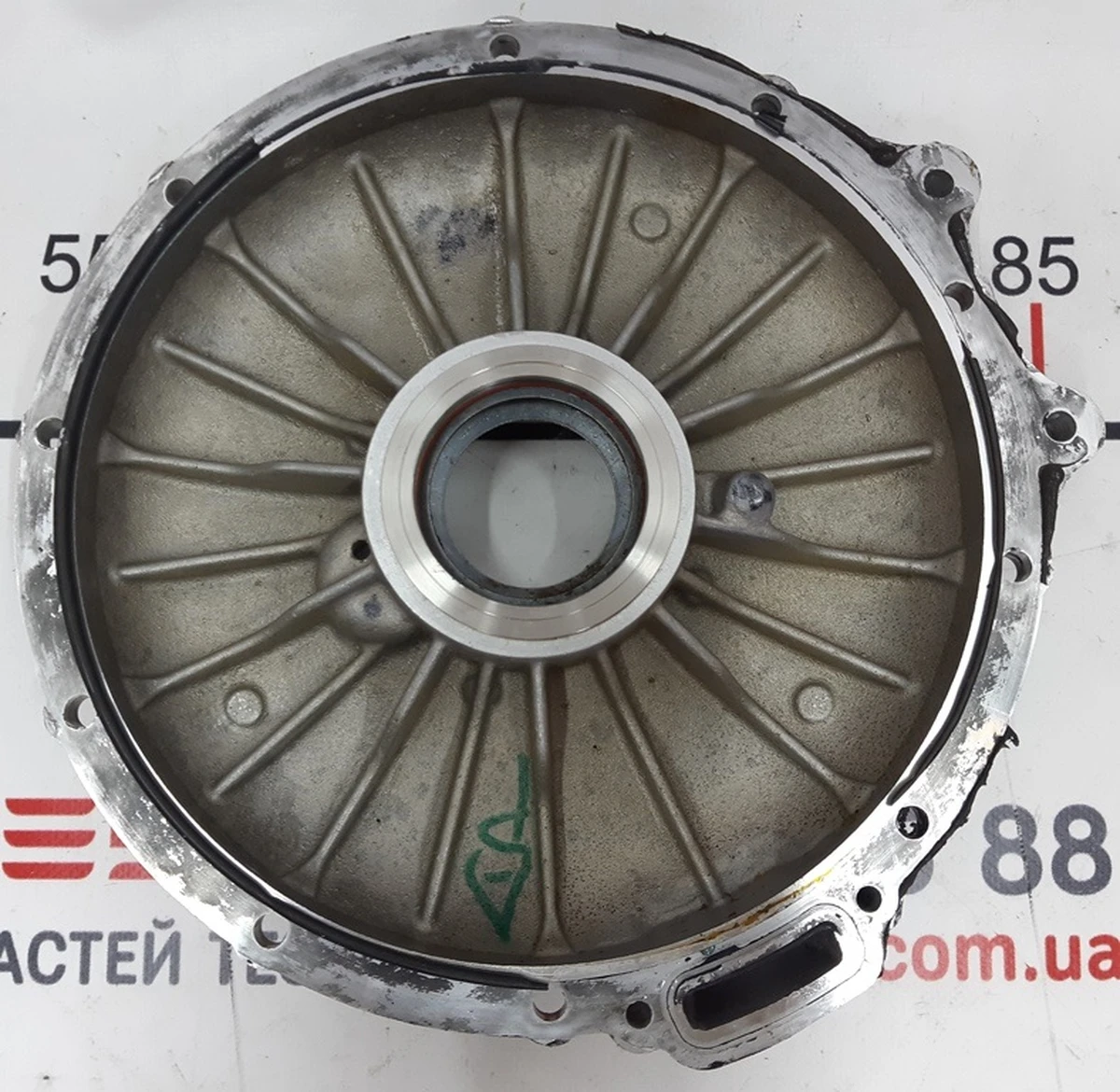 Кришка двигуна зі стопорними кільцями Tesla model S, model S REST 1006662-10-B