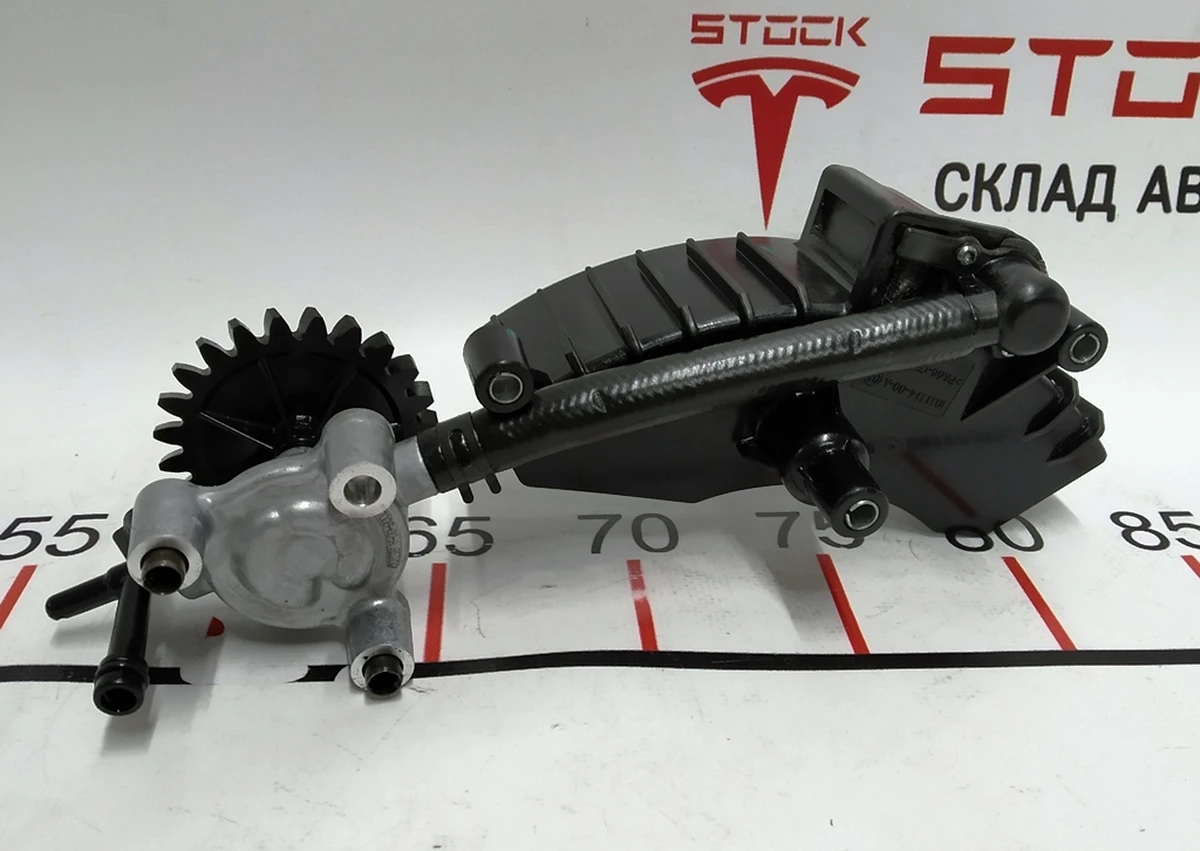 Масляний насос редуктора заднього двигуна SPORT у зборі Tesla Model S, Model S REST 1007006-00-A
