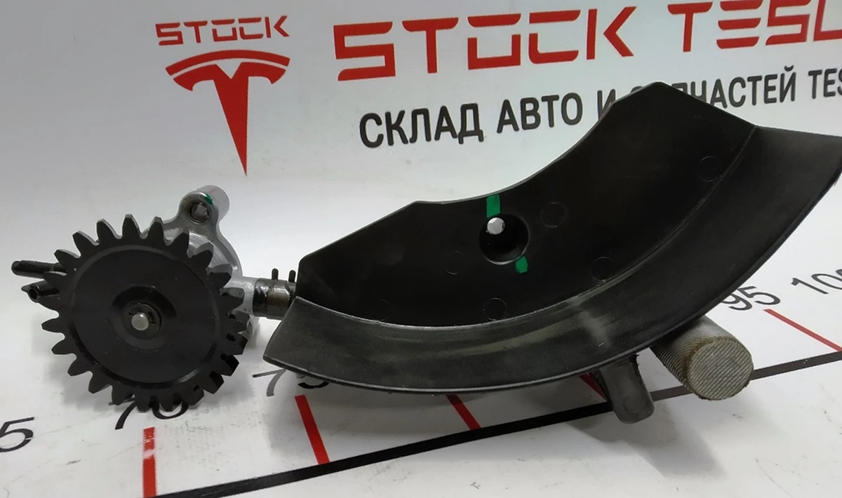 Масляний насос редуктора заднього двигуна SPORT у зборі Tesla Model S, Model S REST 1007006-00-A