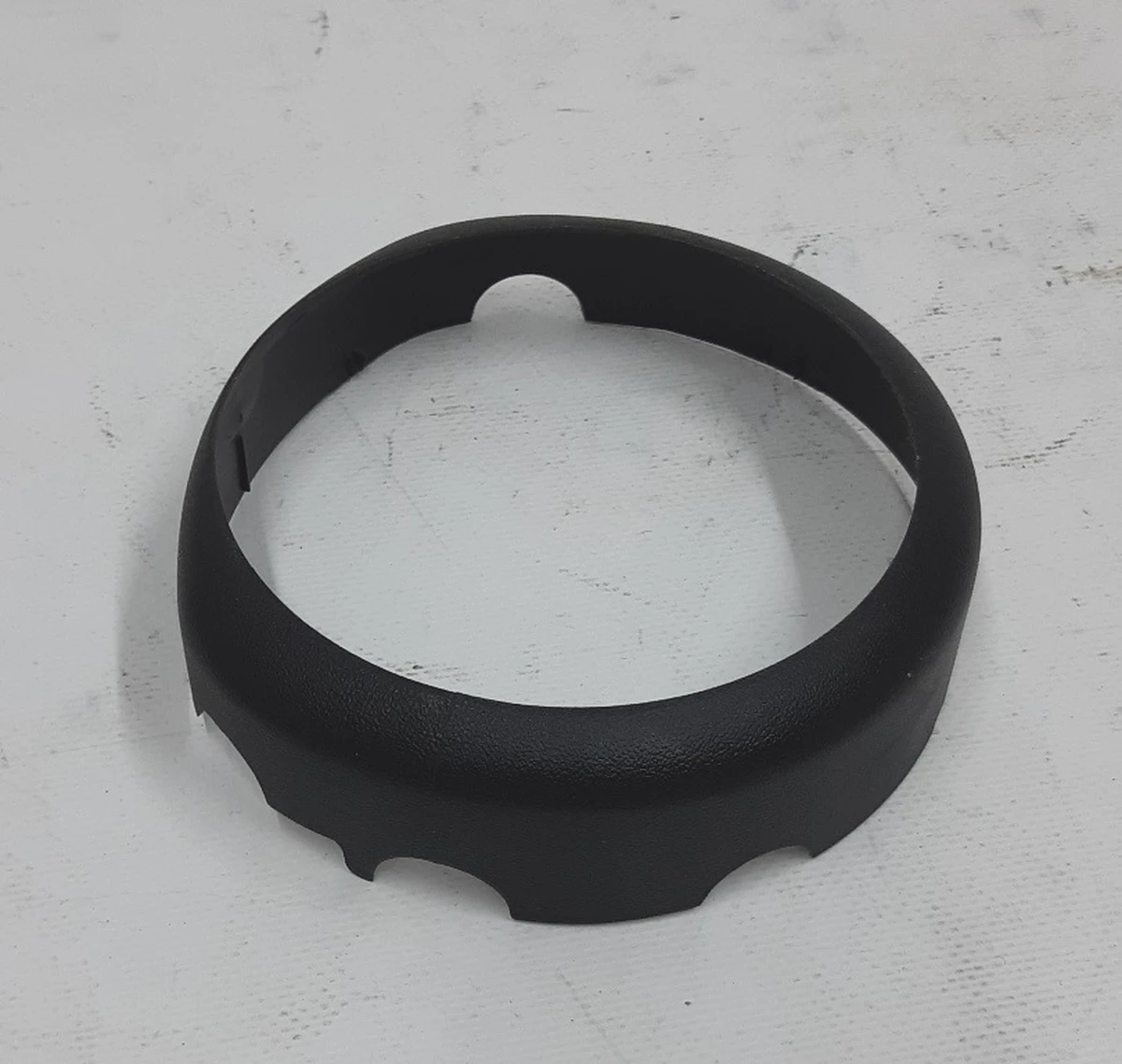 33 Кільце верхнє кожуха модуля керування рульовою колонкою Tesla model S 1007009-00-D