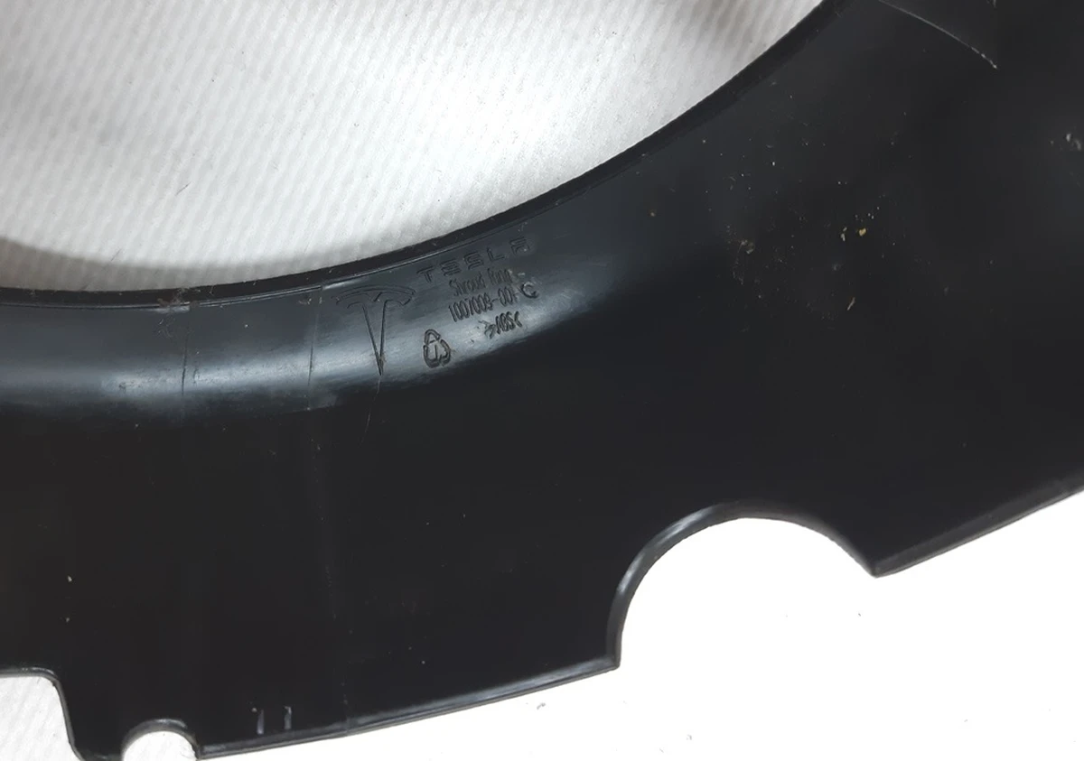 33 Кільце верхнє кожуха модуля керування рульовою колонкою Tesla model S 1007009-00-D