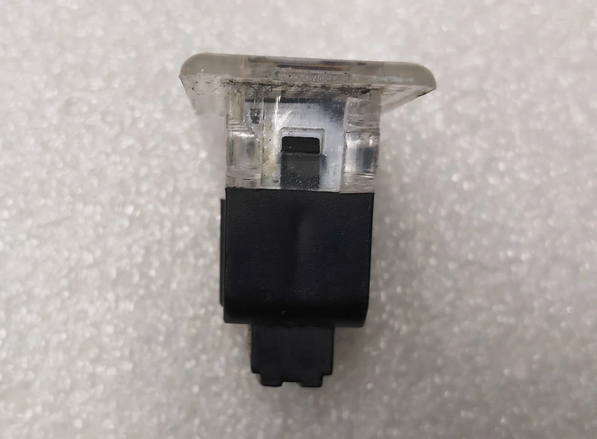 Ліхтар підсвічування карти двері з проекцією логотипу "Tesla" Tesla" Tesla all models 1007151-70-Z