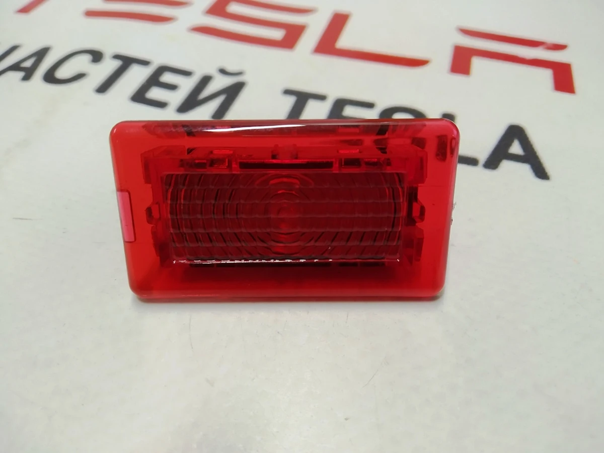 19 TESLA UNIVERSAL TASK LIGHT, RED LENS, GRAINED Tesla Model S, Model S REST, Model X 1007152-70-E
