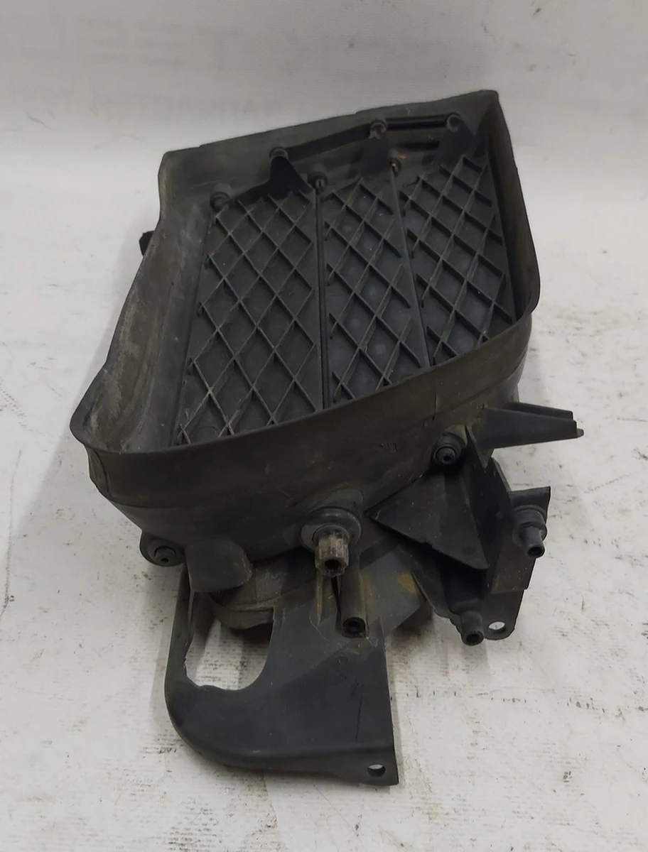 2 Корпус люверса активного лівий (без модуля та хром накладок) Tesla model S 1007268-00-F