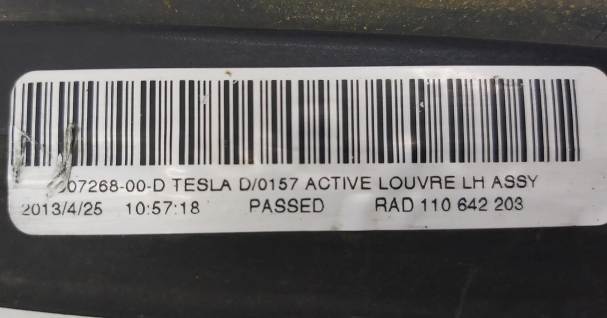 2 Корпус люверса активного лівий (без модуля та хром накладок) Tesla model S 1007268-00-F