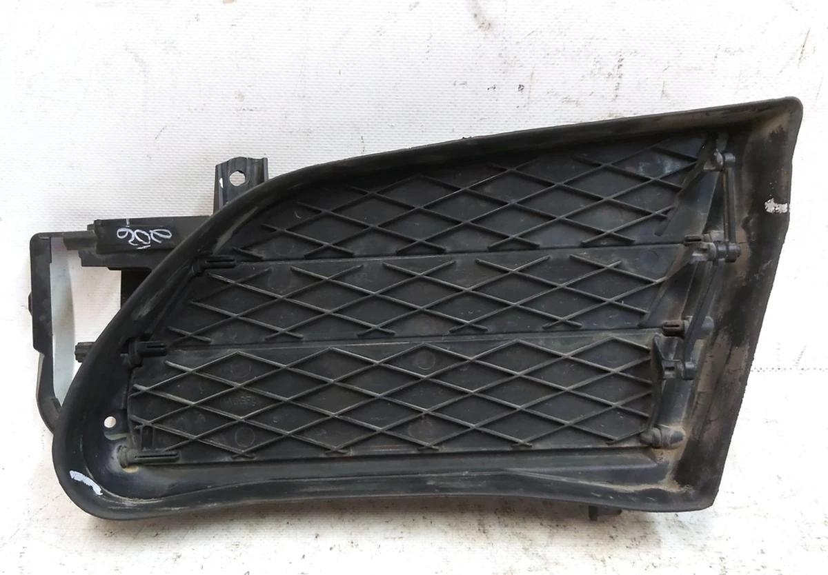 3 ACTIVE LOUVRE ASSEMBLY - RIGHT (without module and chrome trim) Tesla model S 1007269-00-F