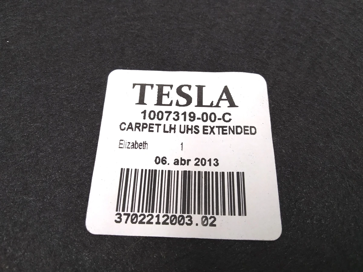 4 Отделка бокса подкапотного левая часть Tesla model S 1007319-00-F