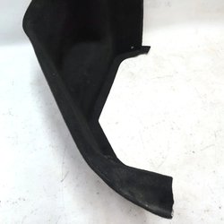 5 Оздоблення боксу подкапотного права частина Tesla model S 1007323-00-F